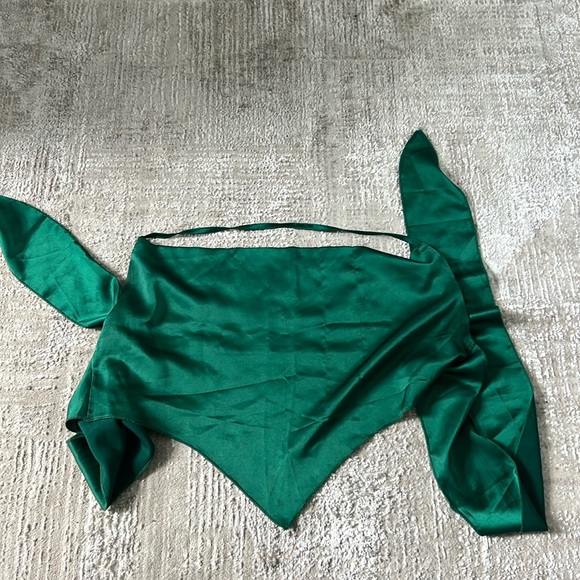 Going out top - Picture 1 of 1